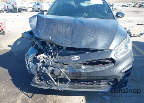 2021 Kia Forte Gt-Line из США, поврежденный, VIN 3KPF34AD4ME326844